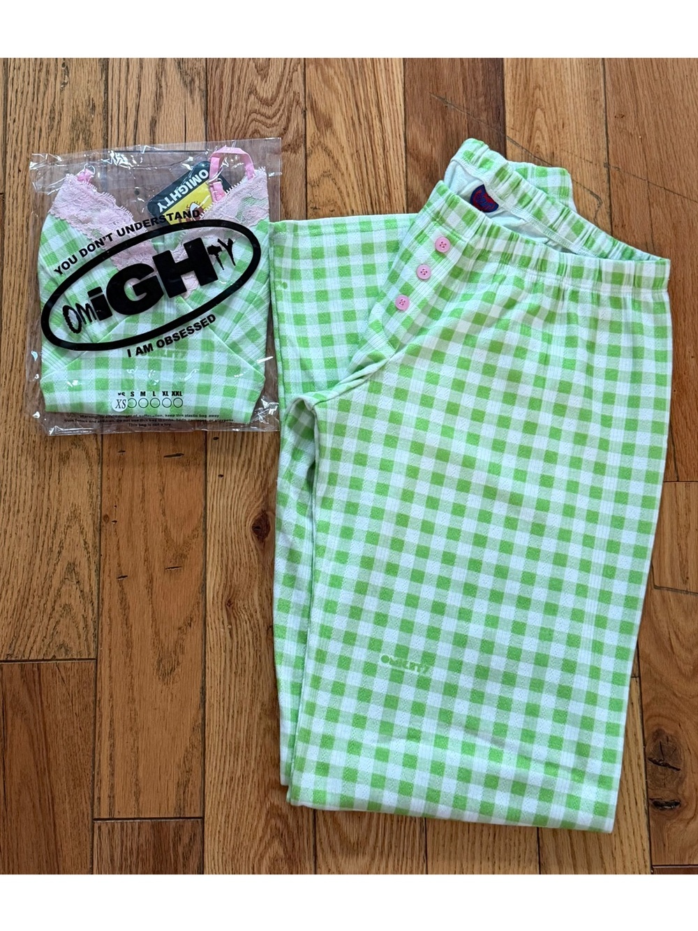 OMIGHTY GINGHAM POINTELLE CAMI AND PANT SET IN GREEN XS